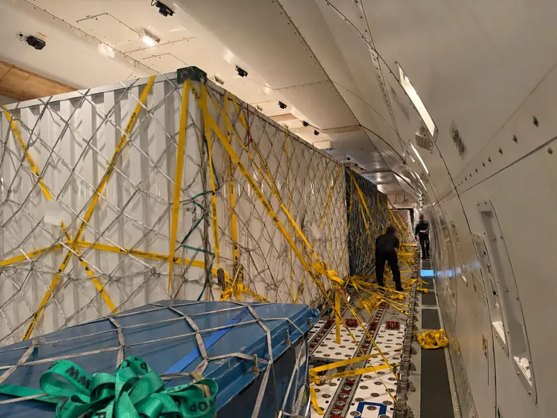 Oversized cargo secured for air transport
